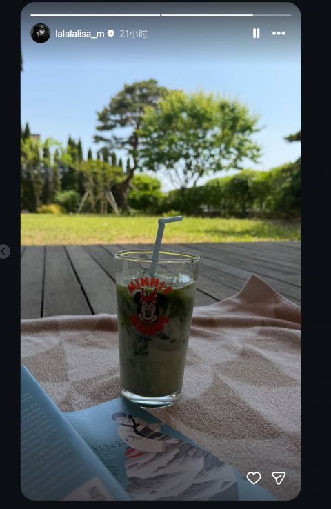 IG一则贴文值9亿！Lisa公开日常照「平民杯具」意外成焦焦点！网友：比精品还难抢__IG一则贴文值9亿！Lisa公开日常照「平民杯具」意外成焦焦点！网友：比精品还难抢